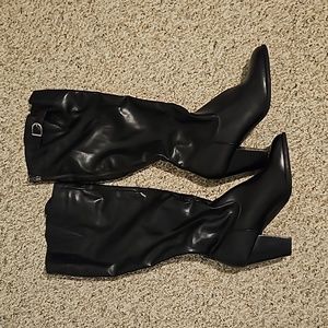 NWOT tall Black Boots
